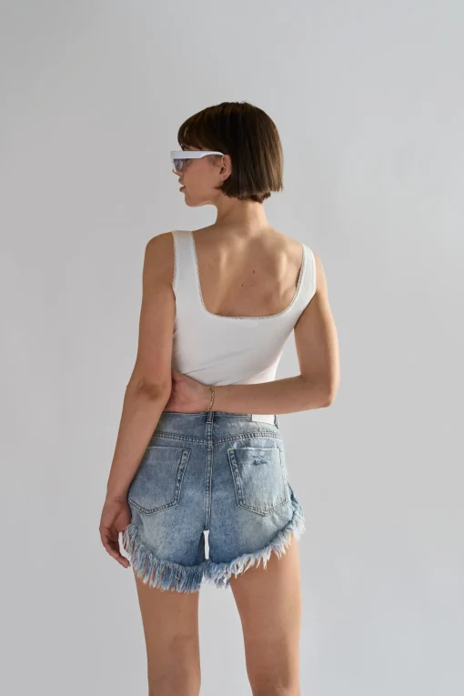 Glamorous Chic Escapes|Denim Shorts|Antique-Wash High-Waisted Distressed Denim-Shorts -