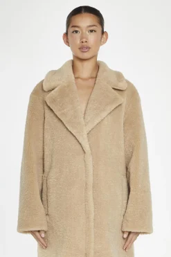 Glamorous Faux Fur & Leather|Longline Coats|Beige Teddy-Fur Longline-Coat -