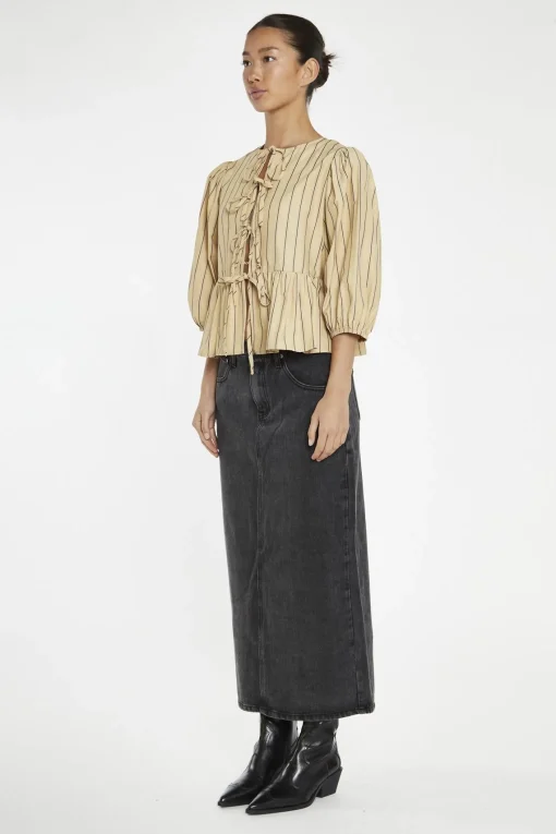 Glamorous Blouses & Shirts|Crops, Corsets & Bodysuits|Beige-Brown Stipe Tie-Front Top -