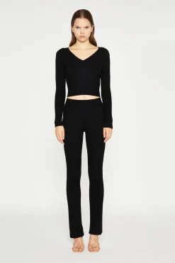 Glamorous Jet Setter|Crops, Corsets & Bodysuits|Black Knitted V-Neck Crop-Top -