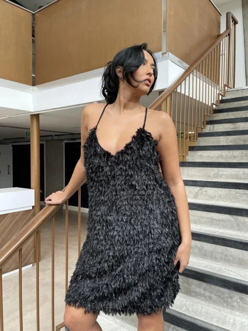 Glamorous Midi & Midaxi Dresses|Midi & Midaxi Dresses|Black Plunge Midi-Dress -
