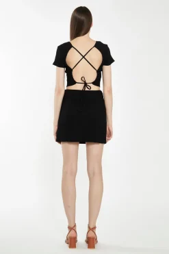 Glamorous Chic Escapes|Crops, Corsets & Bodysuits|Black Rib Open-Back Crop Top -