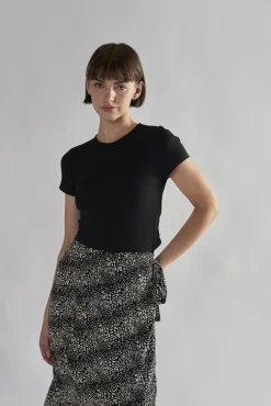 Glamorous Tops & T-shirts|Black Round-Neck Tops -