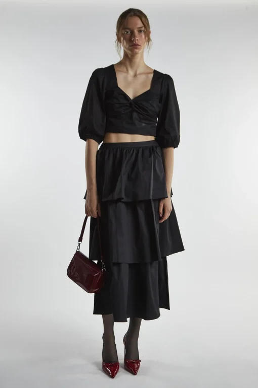 Glamorous Crops, Corsets & Bodysuits|Black Twist-Front Crop-Top -