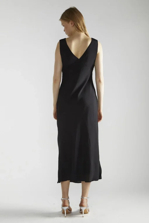 Glamorous Day Dresses|Midi & Midaxi Dresses|Black V-neck Midi-Dress -