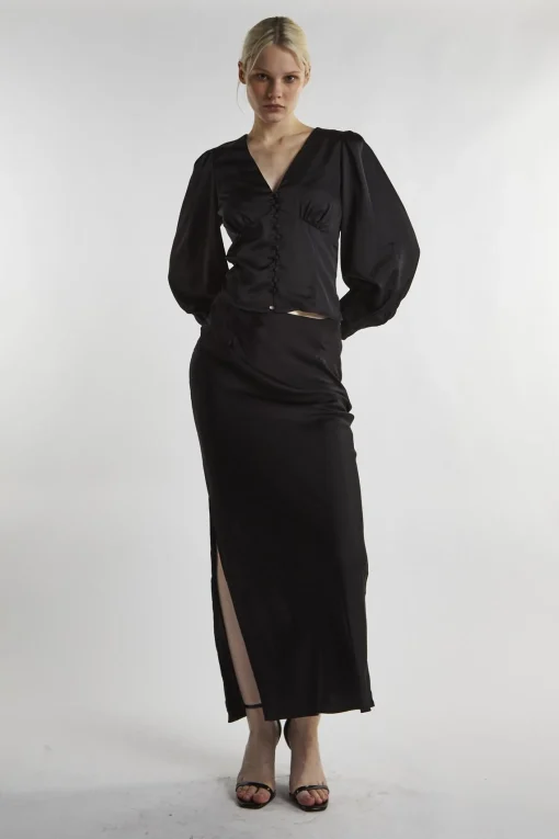 Glamorous Blouses & Shirts|Black-Satin Button-Front Top -