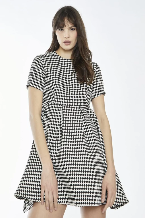 Glamorous Day Dresses|Mini Dresses|Black-White Diamond Crew-Neck Skater Mini-Dress -