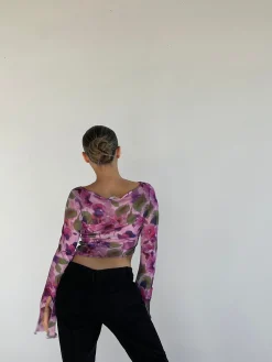Glamorous Best Dressed Guest|Going Out Tops|Blurred-Purple Floral Asymmetric Crop-Top -