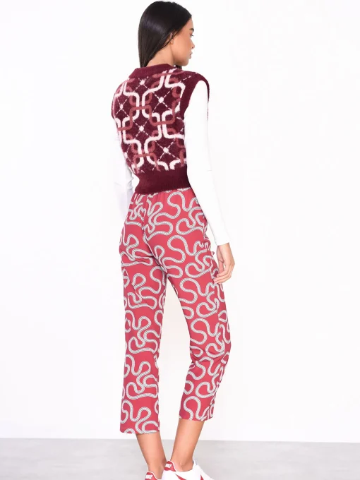 Glamorous Jumpers|Burgundy Pattern V-Neck Sleeveless Jumper -
