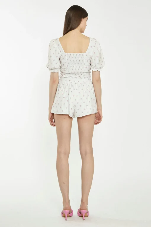 Glamorous Chic Escapes|Co-ords|Cream Pink Stem Flower Shorts -