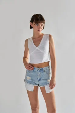 Glamorous Chic Escapes|Denim Shorts|Bleach Stonewash Denim Shorts -