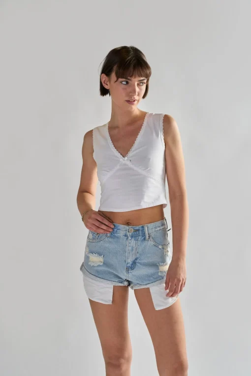 Glamorous Chic Escapes|Denim Shorts|Bleach Stonewash Denim Shorts -