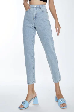 Glamorous Chic Escapes|Straight Leg Jeans|Bleach Stonewash Denim Slim Fit Straight Leg Jeans -