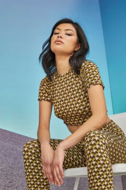 Glamorous Glamorous Care: Our Sustainable Collection|Care Khaki Houndstooth Print Crop Top -
