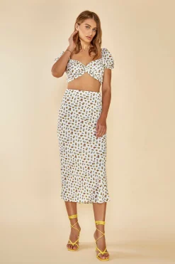 Glamorous Chic Escapes|Glamorous Care: Our Sustainable Collection|Care Tie Back Crop Top with Twist Front -
