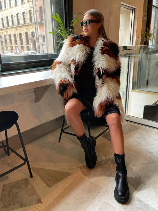 Glamorous Glamorous Curve|Faux Fur & Leather|Curve Cream Brown Spot Faux Fur Coat -