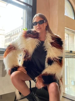 Glamorous Glamorous Curve|Faux Fur & Leather|Curve Cream Brown Spot Faux Fur Coat -