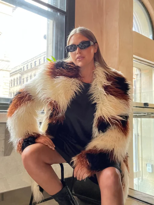 Glamorous Glamorous Curve|Faux Fur & Leather|Curve Cream Brown Spot Faux Fur Coat -