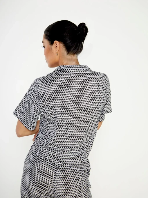 Glamorous Blouses & Shirts|Geometric Ditsy Button Front Short Sleeve Shirt -
