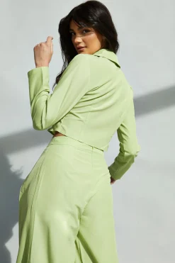 Glamorous Chic Escapes|Blouses & Shirts|Lily Green Crop Button Front Shirt -
