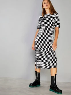 Glamorous Day Dresses|Midi & Midaxi Dresses|Mono Check Plisse Pattern Midi Dress -