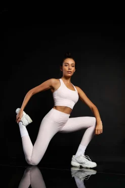 Glamorous Activewear|Jet Setter|Move Light Pink Seamless Leggings -