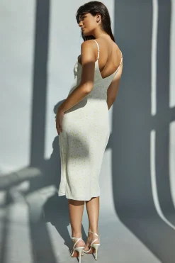 Glamorous Midi & Midaxi Dresses|Midi & Midaxi Dresses|Pale Daisy V-Neck Tie Front Midi Dress -