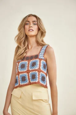 Glamorous Chic Escapes|Square Neck Crochet Vest Top -
