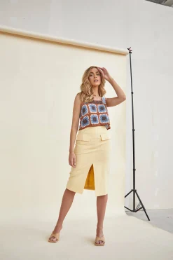 Glamorous Chic Escapes|Square Neck Crochet Vest Top -