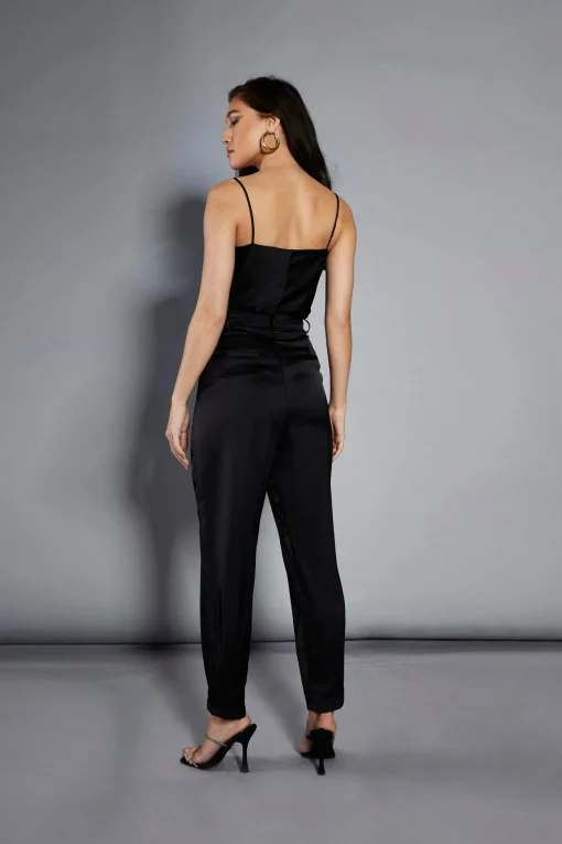 Glamorous Go To Partywear|Glamorous Studio|Studio Black Satin Cropped Straight Leg Trousers -