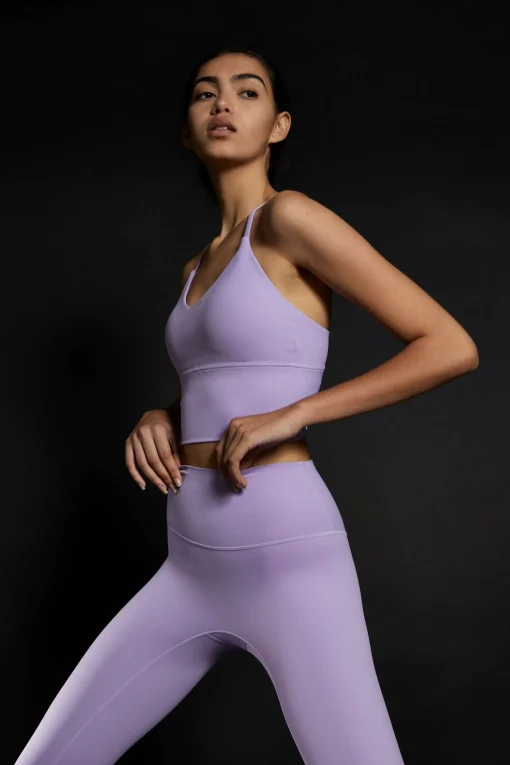 Glamorous Activewear|Lavender V-Neck Sports Bra -