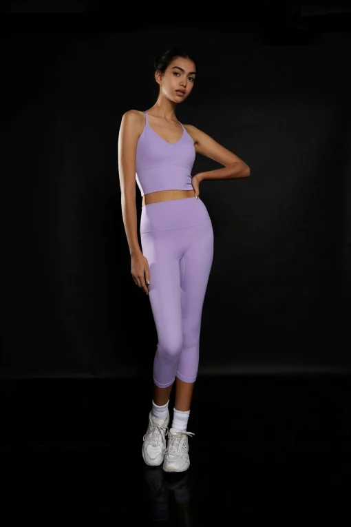 Glamorous Activewear|Lavender V-Neck Sports Bra -