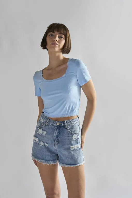 Glamorous Tops & T-shirts|Light-Blue Square-Neck-Crop Tops -
