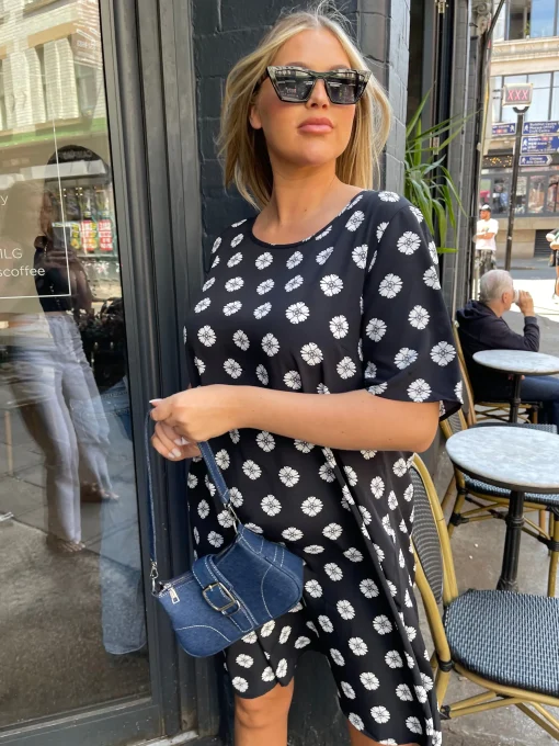 Glamorous Workwear|Chic Escapes|Mono-Daisy T-Shirt Mini-Dress -