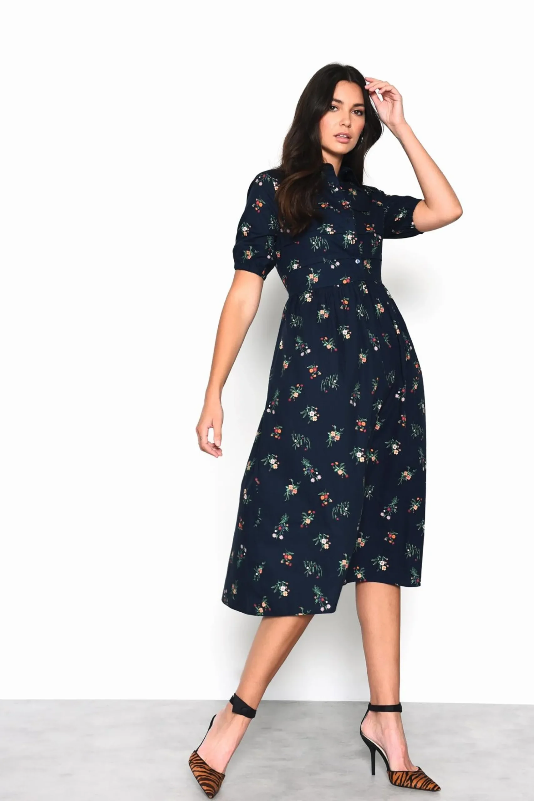 Glamorous Day Dresses|Midi & Midaxi Dresses|Navy Cottage-Floral V-Neck Midi-Dress -