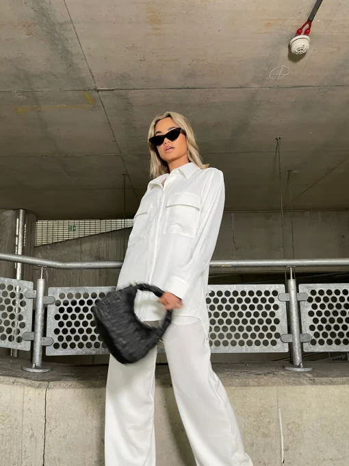 Glamorous Workwear|Jet Setter|Off White Oversized Utility Shirt -