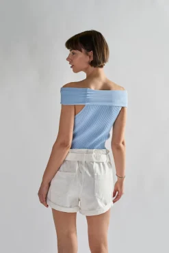 Glamorous Chic Escapes|Woven Shorts|Off White Paper-Bag Belted Shorts -