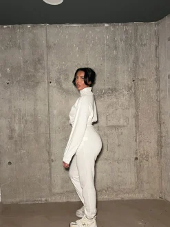 Glamorous Loungewear|Off-White High Waisted Cuffed Length-Jogger -