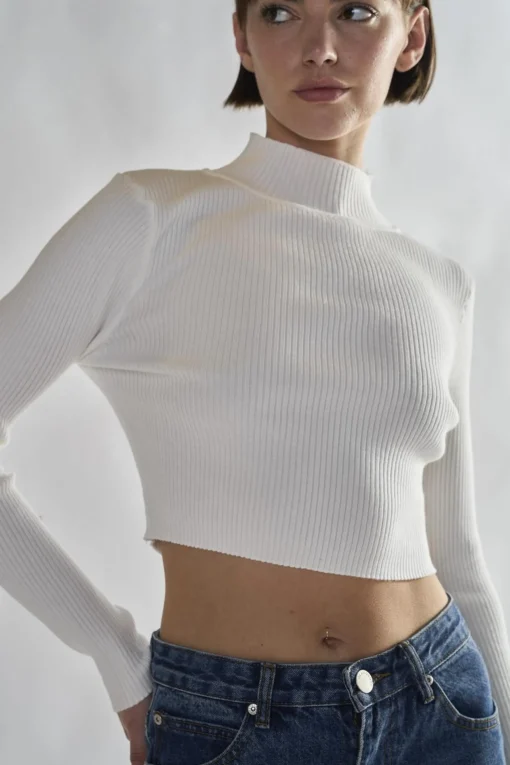 Glamorous Tops & T-shirts|Off-White Mock-Neck-Crop-Tops -