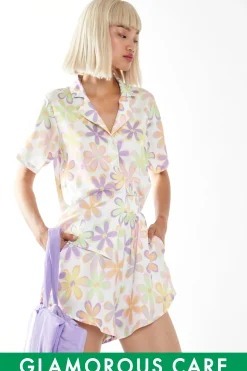 Glamorous Chic Escapes|Glamorous Care: Our Sustainable Collection|Pastel 60s Floral Shorts -