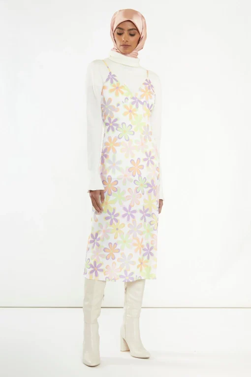 Glamorous Best Dressed Guest|Chic Escapes|Pastel 60s Floral Side-Split Cami Style Midi-dress -