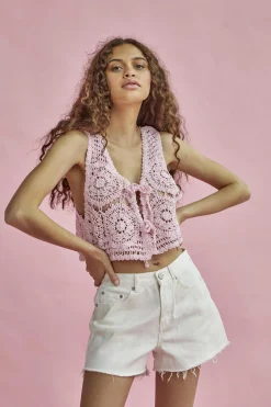 Glamorous Tops & T-shirts|Crops, Corsets & Bodysuits|Pink Broderie Crop-Top -