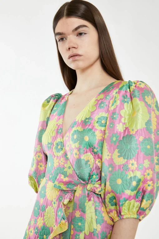 Glamorous Best Dressed Guest|Chic Escapes|Pink-60s-Flower-Jacquard Wrap Mini Dress -