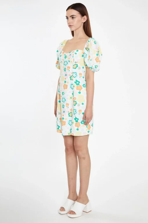 Glamorous Best Dressed Guest|Chic Escapes|Retro Spring-Floral Bust Detail Mini-Dress -