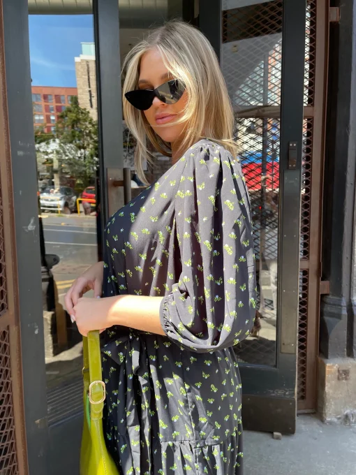 Glamorous Chic Escapes|Day Dresses|Rosebud Floral Tiered Wrap Front Midaxi-dress -