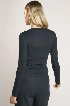 Glamorous Tops|Signature Black Long-Sleeve- Top -