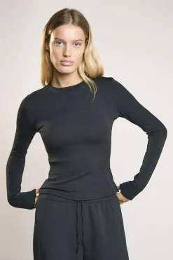 Glamorous Tops|Signature Black Long-Sleeve- Top -
