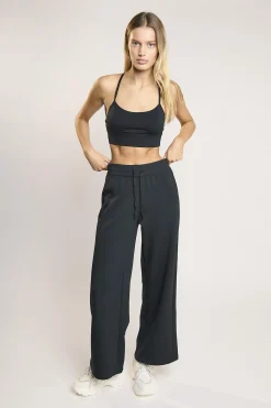 Glamorous Tops|Signature Black Scoop-Neck Crop-Top -