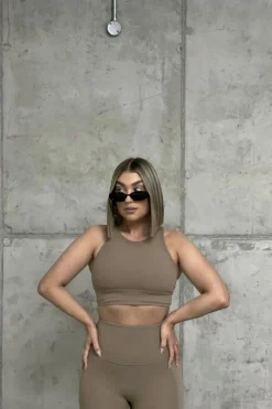 Glamorous Tops|Activewear|Signature Criss-Cross Back Crop Top - Cocoa -