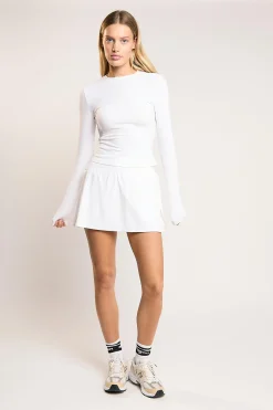 Glamorous Tops|Signature White Long-Sleeve- Top -
